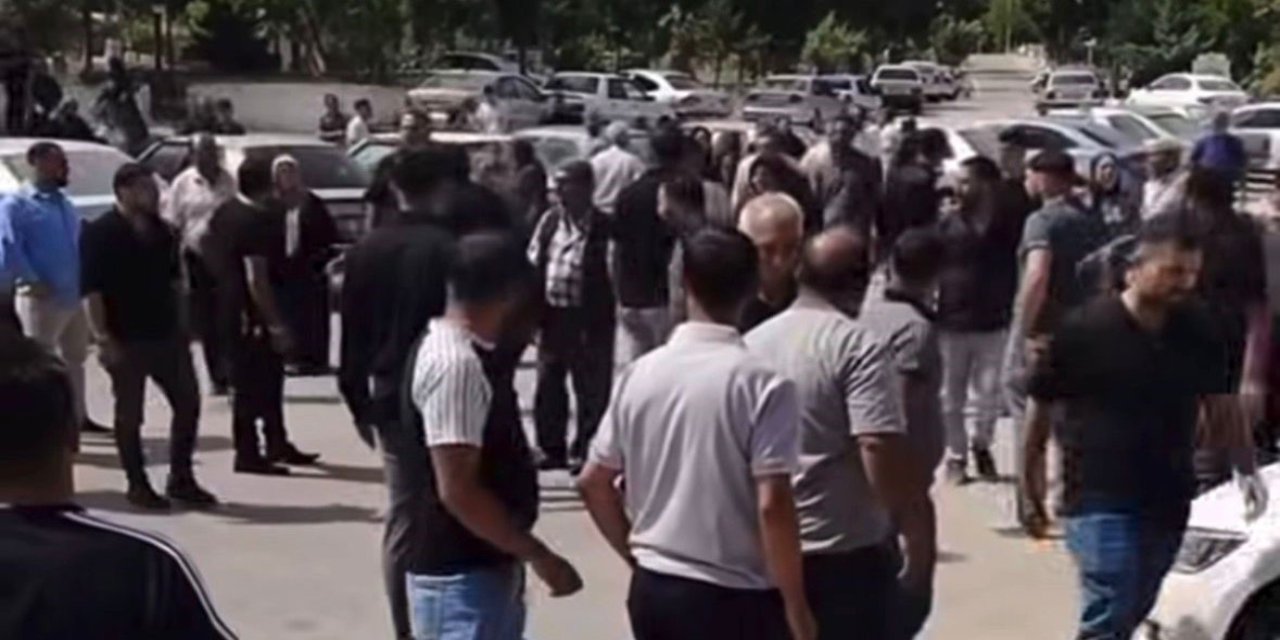 Gaziantep'te silahlı çatışma kamerada