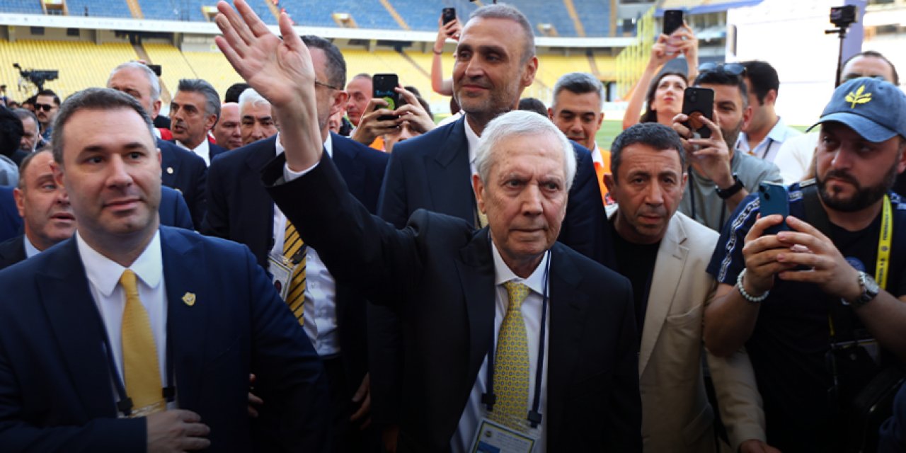 Fenerbahçe eskiyi tercih etti, 2. Aziz Yıldırım dönemi başladı