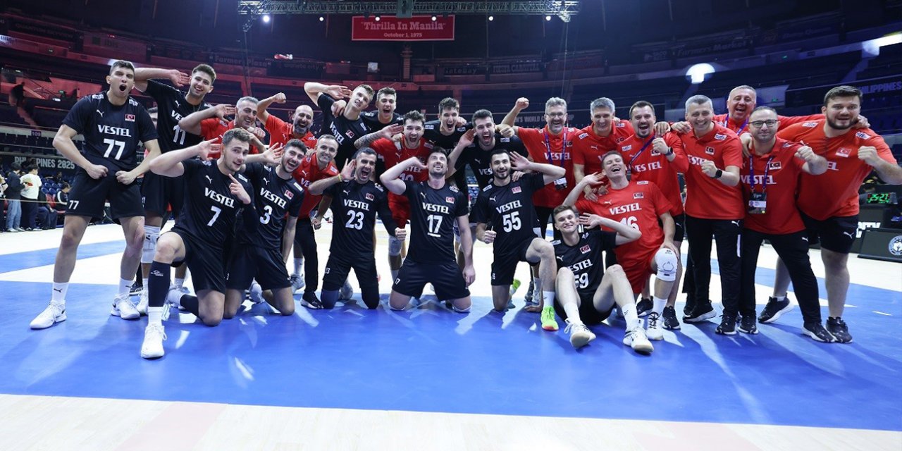 Erkek Voleybol Takımı, Kanada’yı mağlup etti