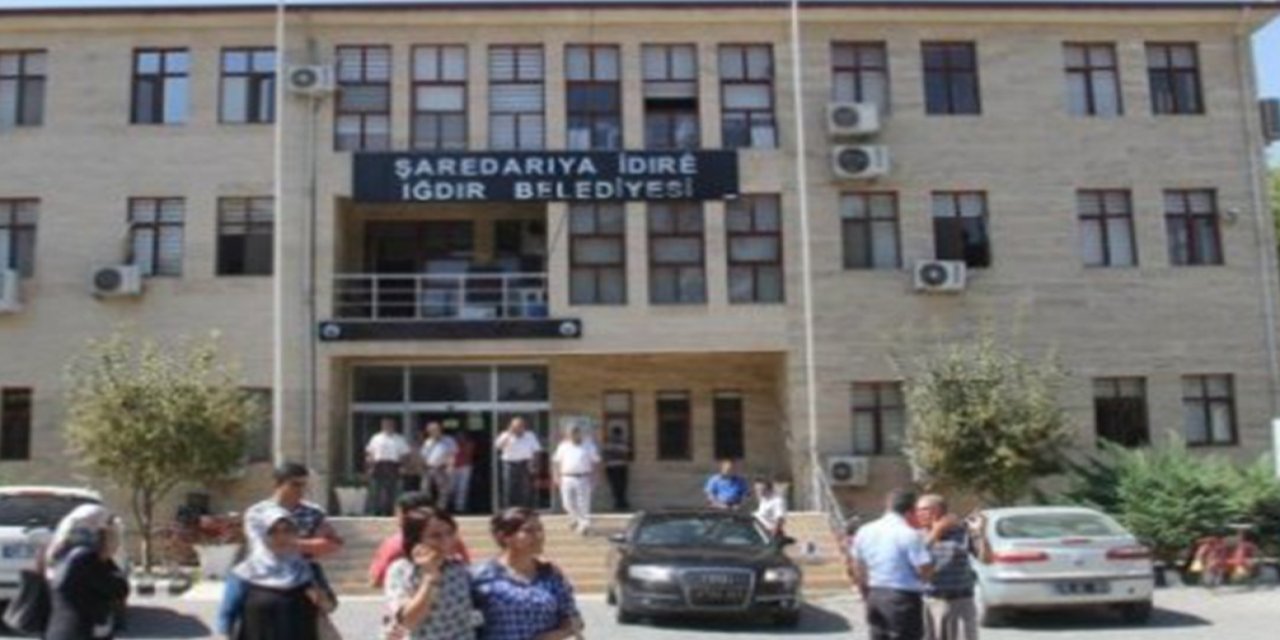 Iğdır Belediyesi’nde sürpriz görevden alma