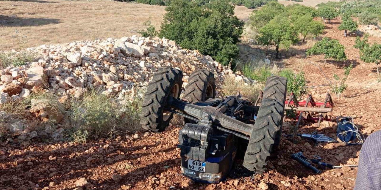 Kahramanmaraş’ta traktör devrildi sürücü öldü