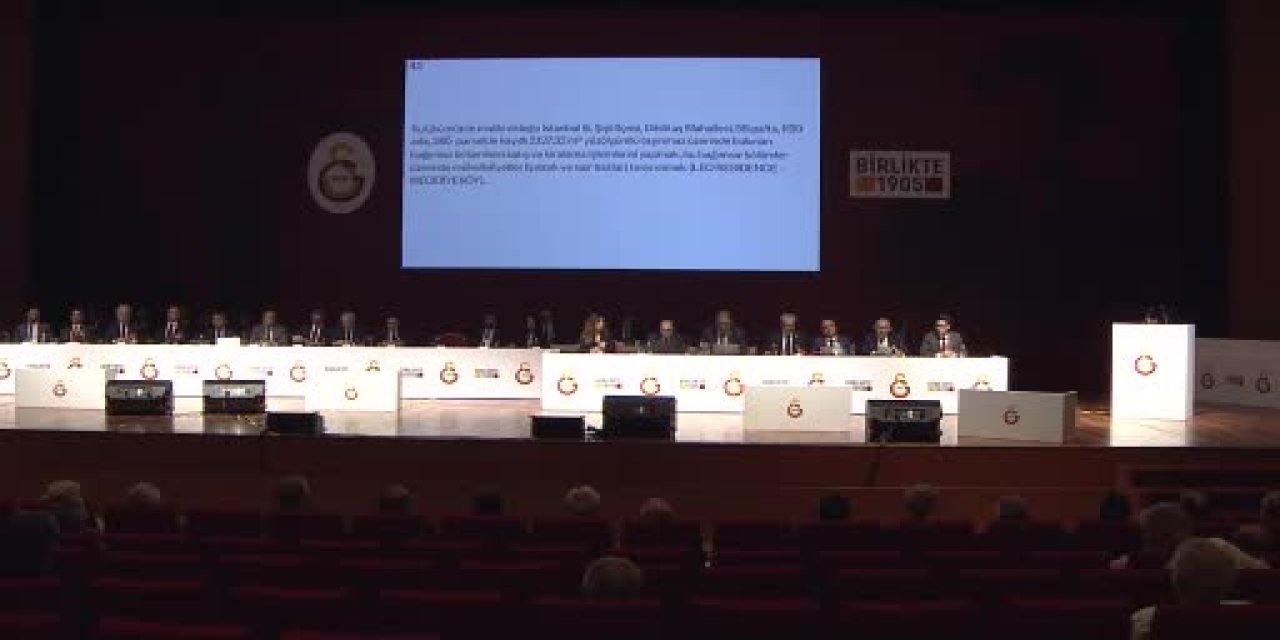 Galatasaray'da yönetim kurulu 11 farklı konuda yetki aldı