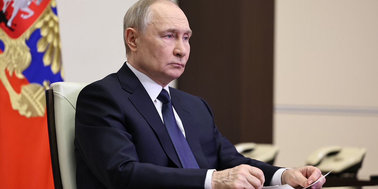 Rus lider Putin: "Dizel ihracatını yasaklamayı hazırlanıyor"