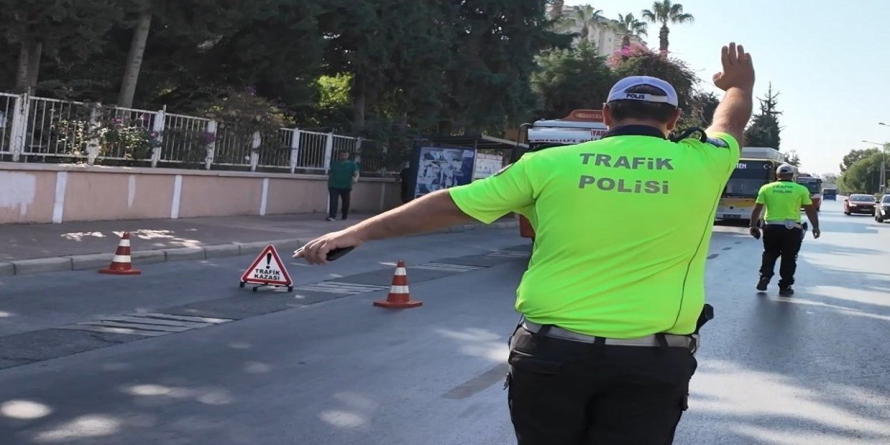 Trafik kuralına uymayan sürücüye 141 bin TL ceza kesildi
