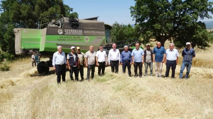 Kütahya Kuruçay beldesinde ’Harman kaldırma’ etkinliği