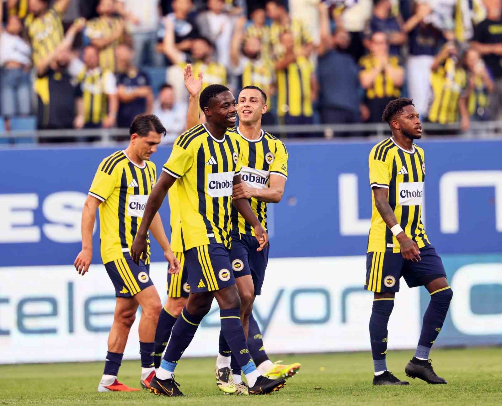 Fenerbahçe 4 - Pogon Szczecin: 0