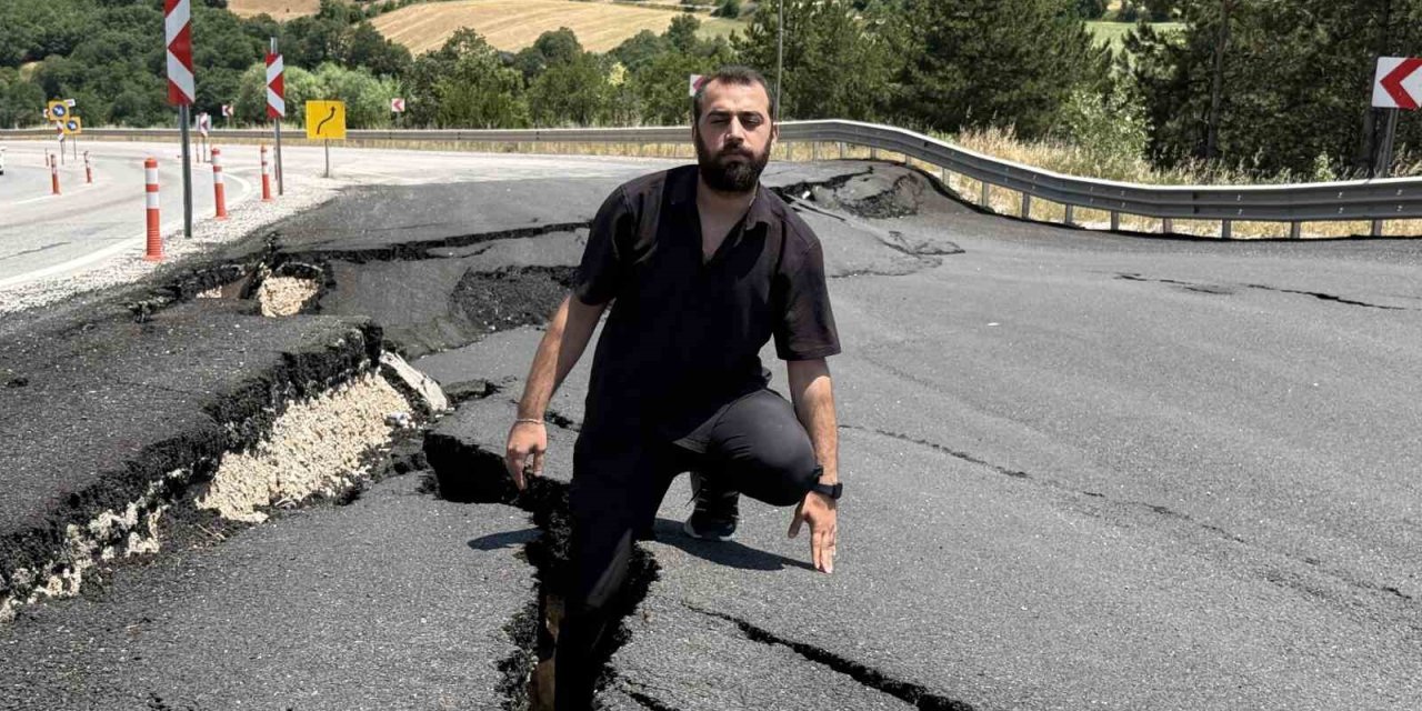 Asfalt yolda derin çatlak ve çökmeler oluştu