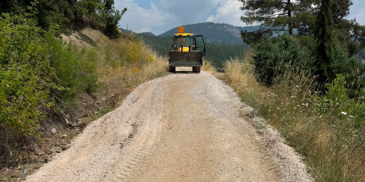 Toroslar'da merkezden kırsala eşit hizmet