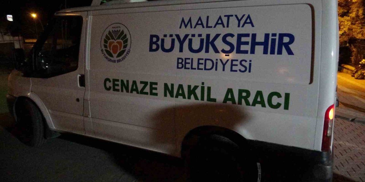 Malatya’da pres makinesine sıkışan işçi öldü
