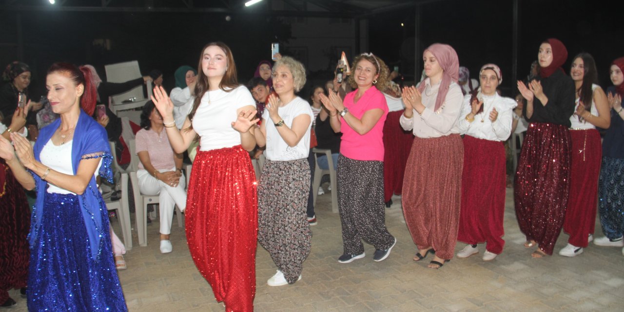 Konya'da kadınlar şalvarlarını giydi, doyasıya eğlendi
