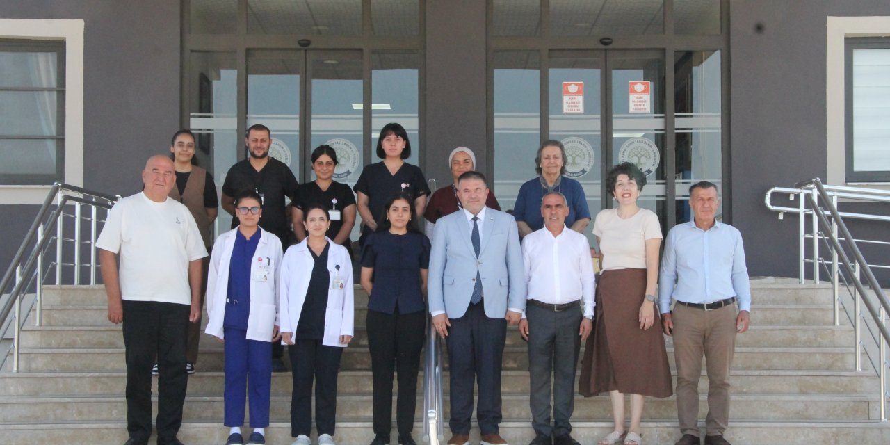 Mersin'de yaş almış vatandaşlarla gönül buluşması