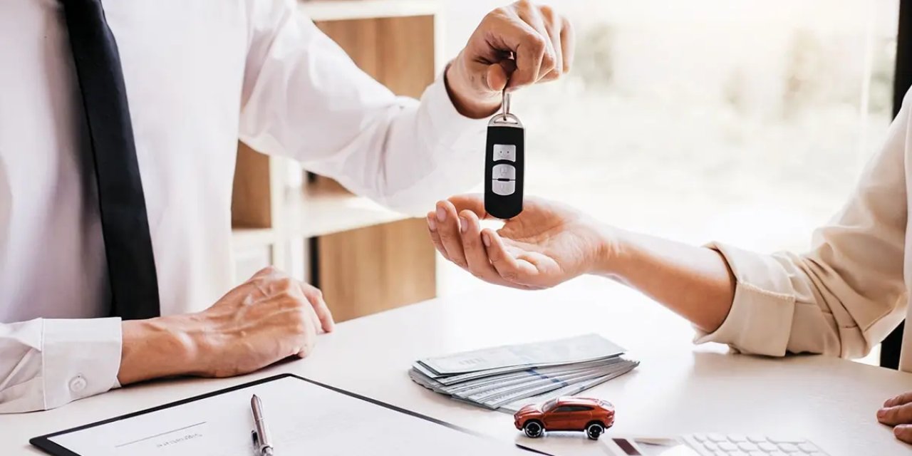 Kiralık araca yaş ve kilometre sınırı