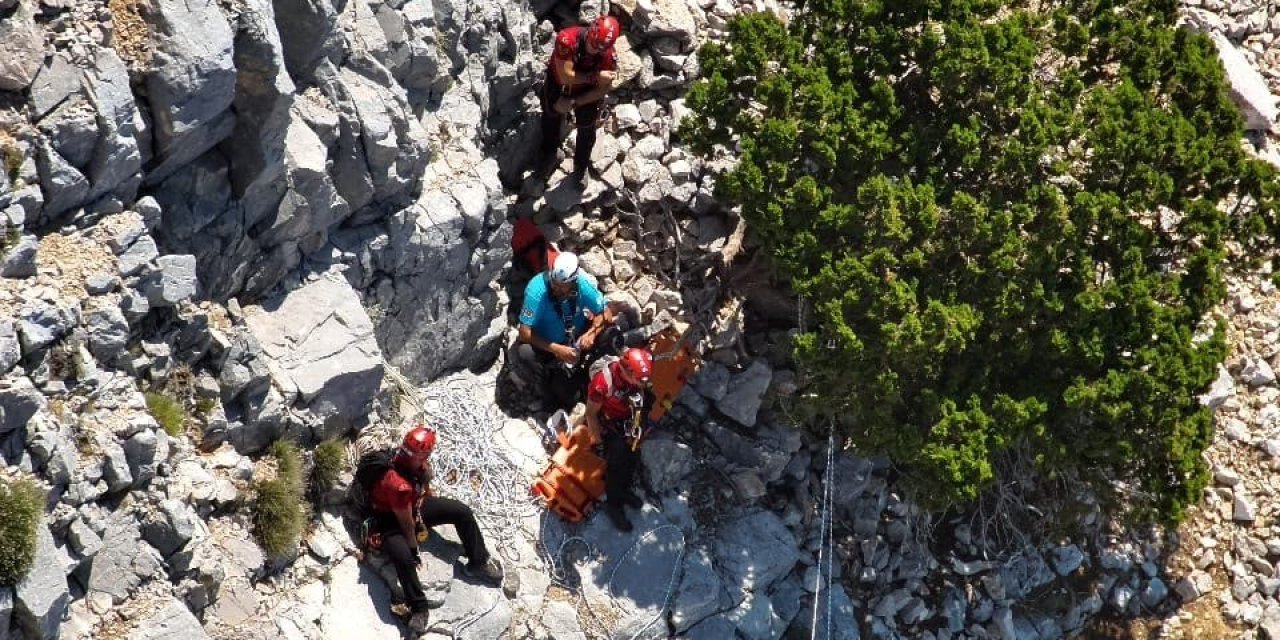 Ölüdeniz’de paraşüt faciası: 2 ölü