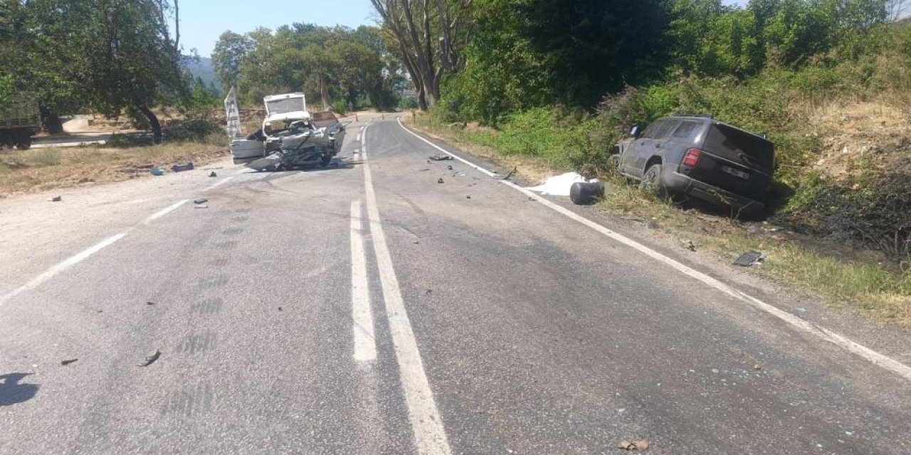 Yürek yakan kaza: 2 kardeş hayatını kaybetti, 2 kişi yaralandı