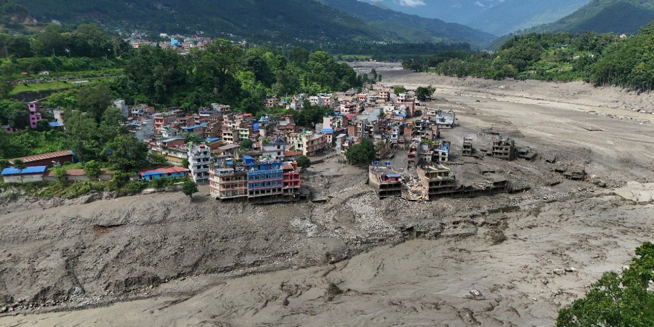 Nepal’deki sel felaketinde can kaybı 475’e yükseldi