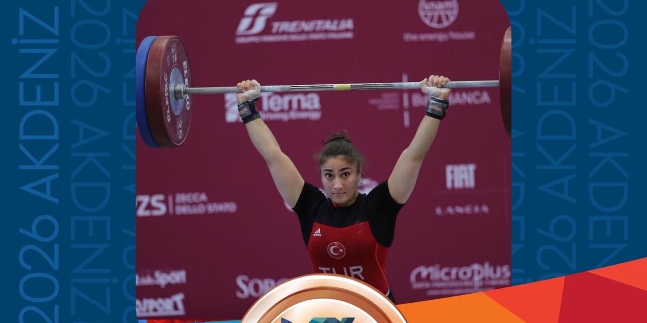 GAÜN'lü Milli Sporcu Akdeniz Oyunları'nda 2 Bronz Madalya