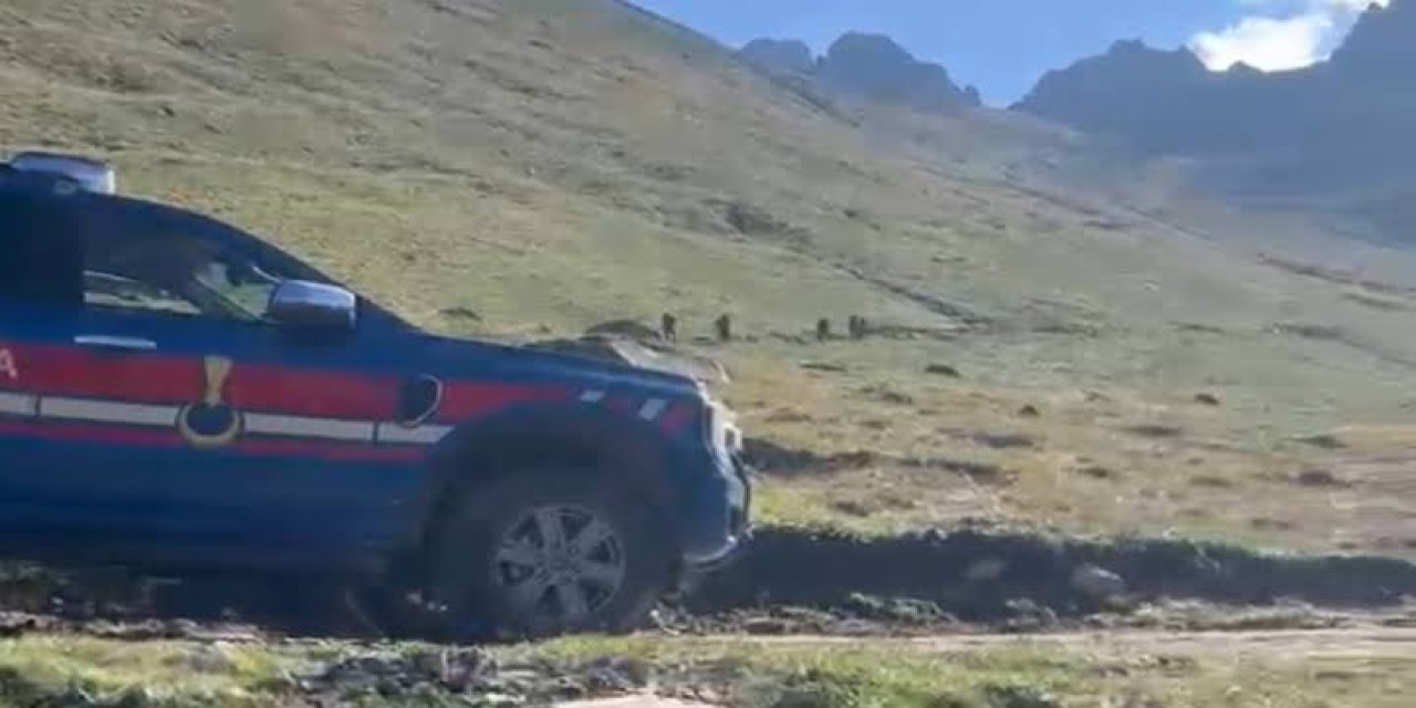 Kaçkar Dağı’nda İngiliz turisti kurtarma çalışması sürüyor