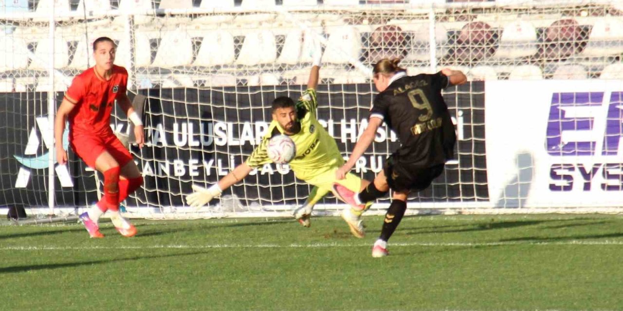 Iğdır FK: 4 - Manisa FK: 2