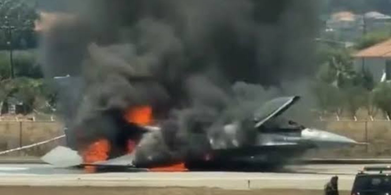 Yunanistan’da savaş uçağı düştü pilotlar öldü