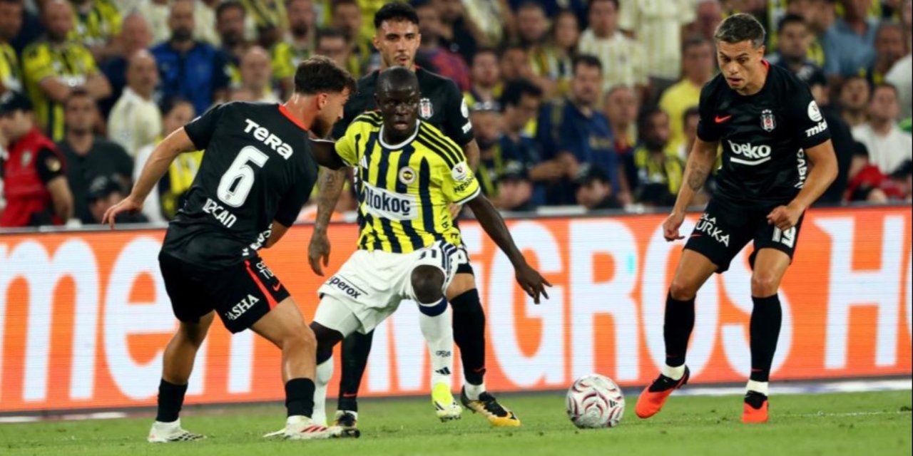 İstanbul derbisinde sevinen kartal oldu; Fenerbahçe: 1 - Beşiktaş: 2
