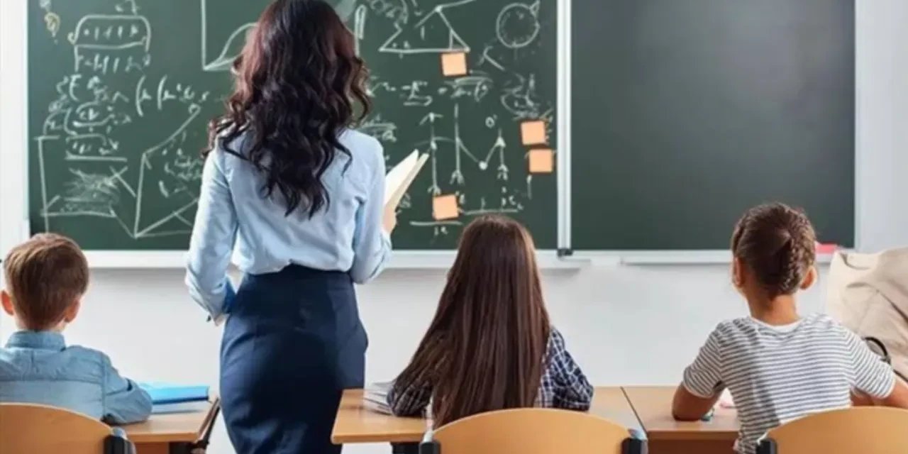Öğretmenlerin gözü bu duyuruda! mazerete bağlı yer değişikliğinde yeni gelişme