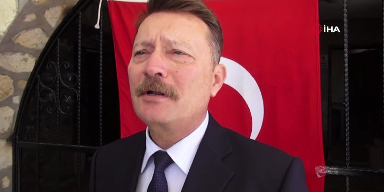 Hasan Atilla Uğur havalimanında gözaltına alındı