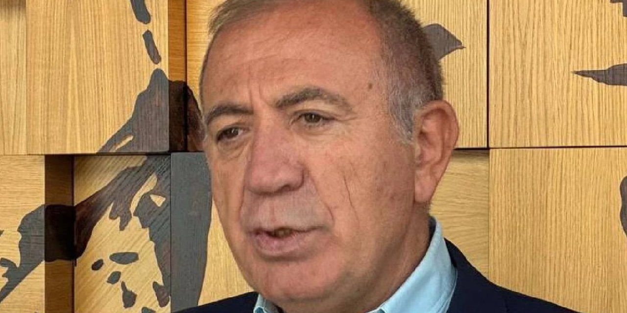 Gürsel Tekin'in görevine son verildi