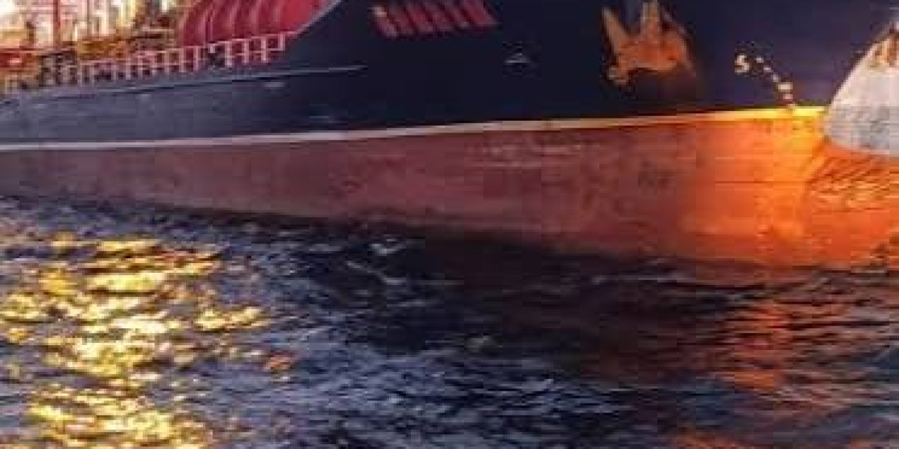 Singapur açıklarında yük gemisi ile balıkçı gemisi çarpıştı