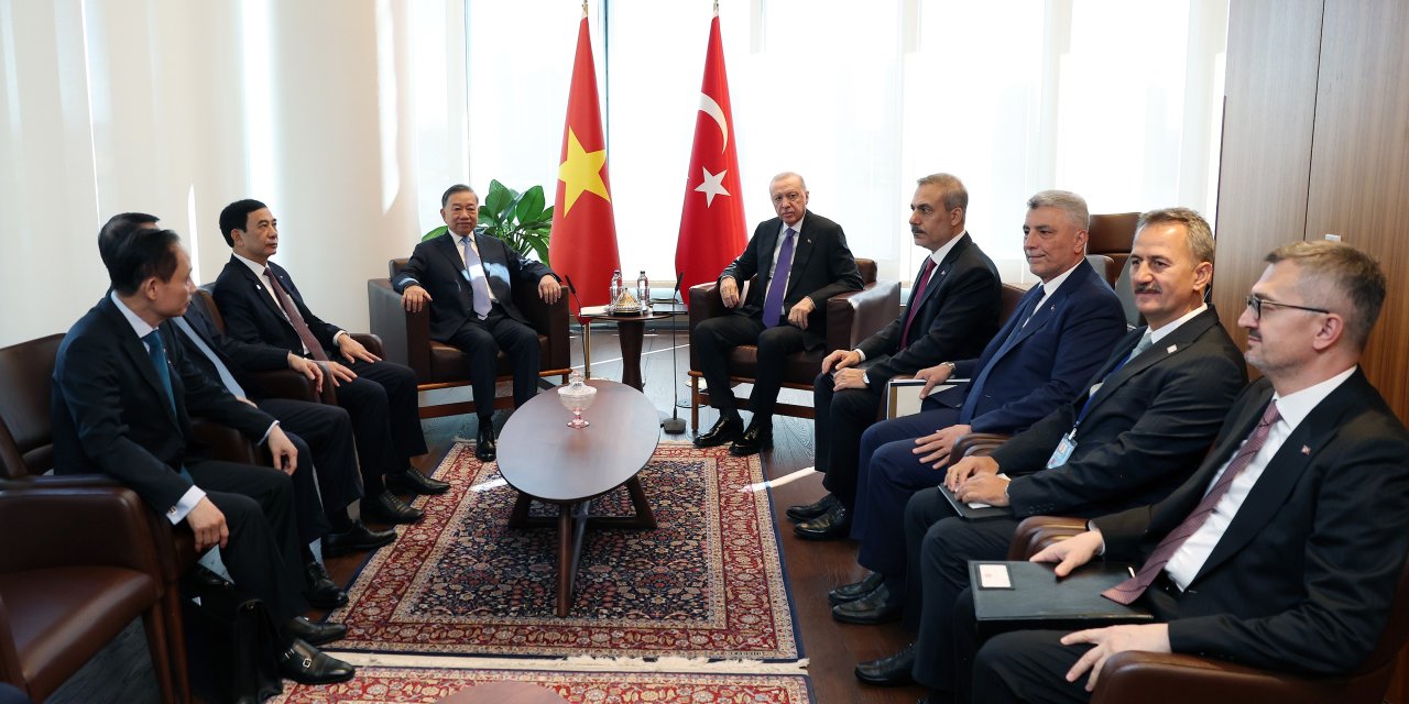 Cumhurbaşkanı Erdoğan, Vietnam Devlet Başkanı Lam ile görüştü