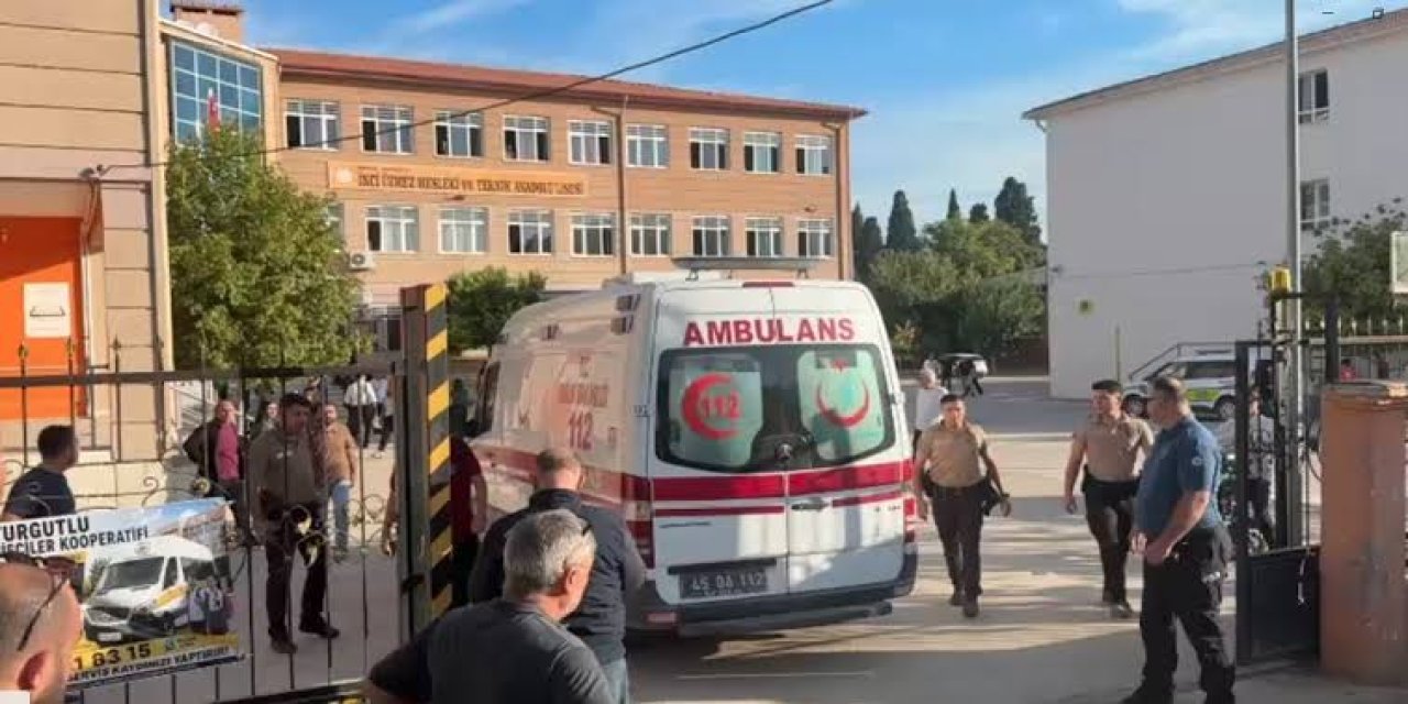Manisa’da okula silahlı saldırı: Yaralı öğrenciler var
