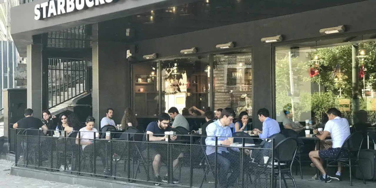 Dünyaca Ünlü kahve devi mağazalarını kapatma kararı aldı