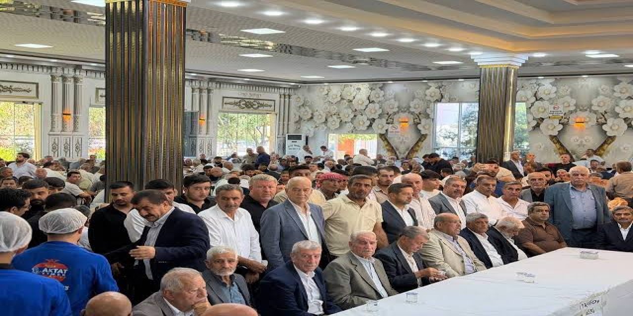 Suruç’ta husumetli ailelerin barış sevinci