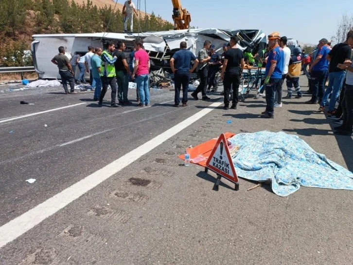 Gaziantep'te 16 kişinin ölümüne yol açan otobüs şoförü 22,5 yıl hapis cezası ile yargılanıyor