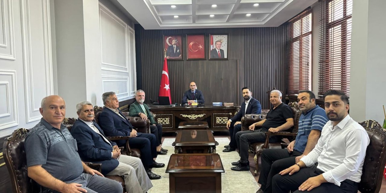 Yeni Parti yönetiminden Kaymakam ve Milli Eğitim Müdürü’ne ziyaret