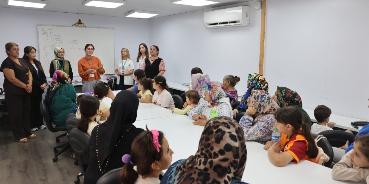 Toroslar Belediyesinden çocuklar ve ailelere eğitim semineri