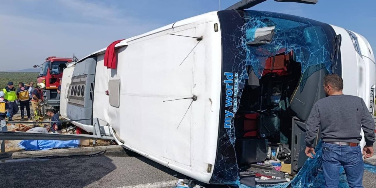 Manisa’dan kahreden haber: otobüs kazasında 11 ölü, 27 yaralı