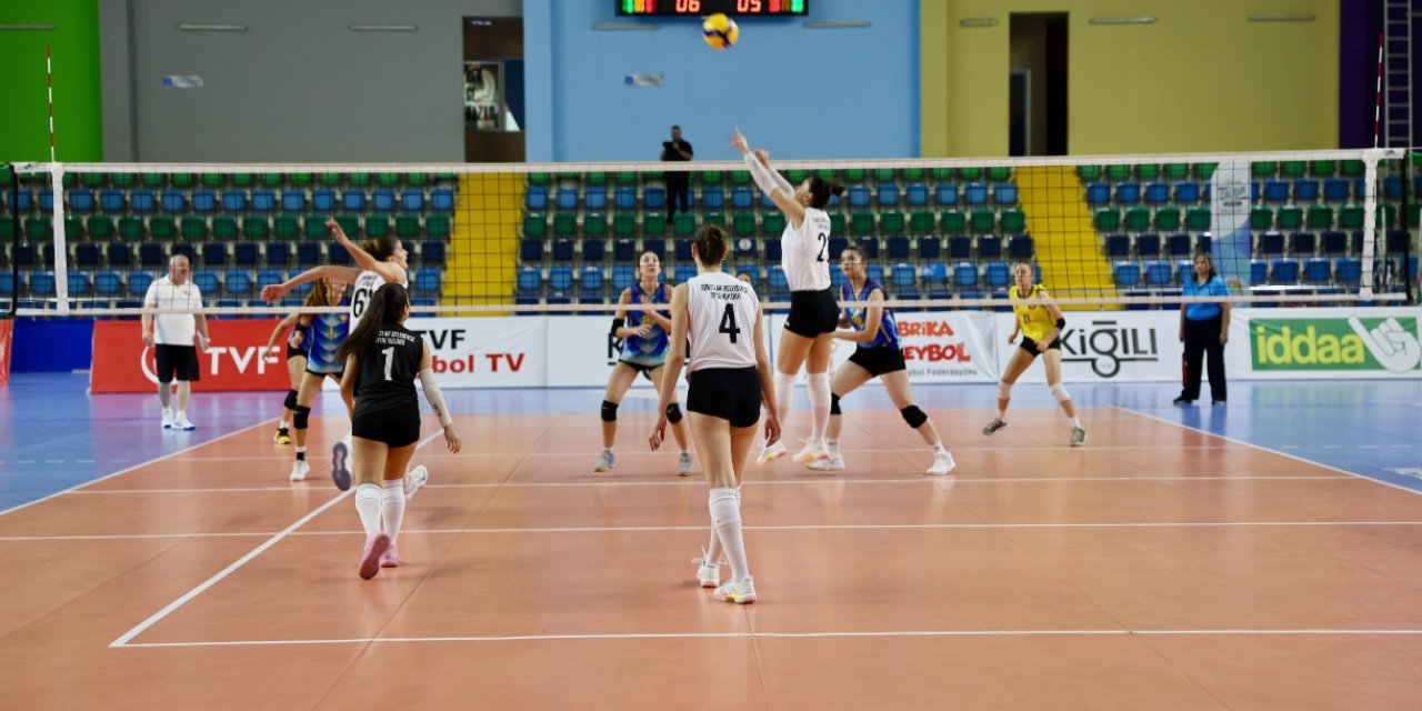 Toroslar Belediye Spor Kulübünden çifte galibiyet