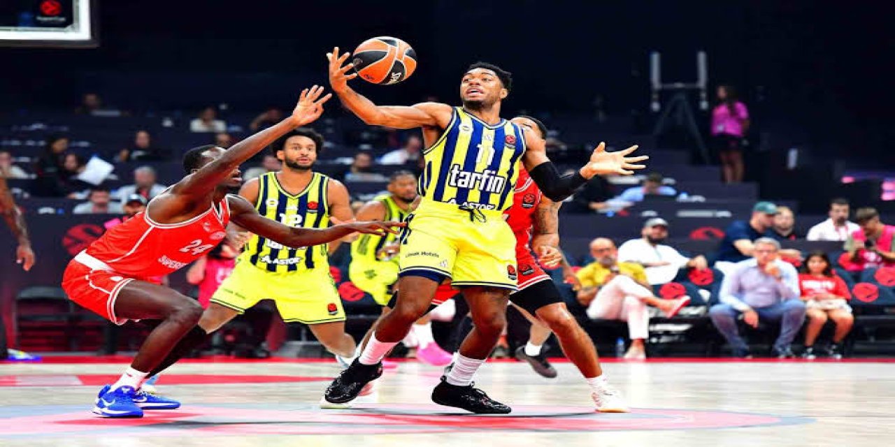 Olympiakos: 61 - Fenerbahçe: 64