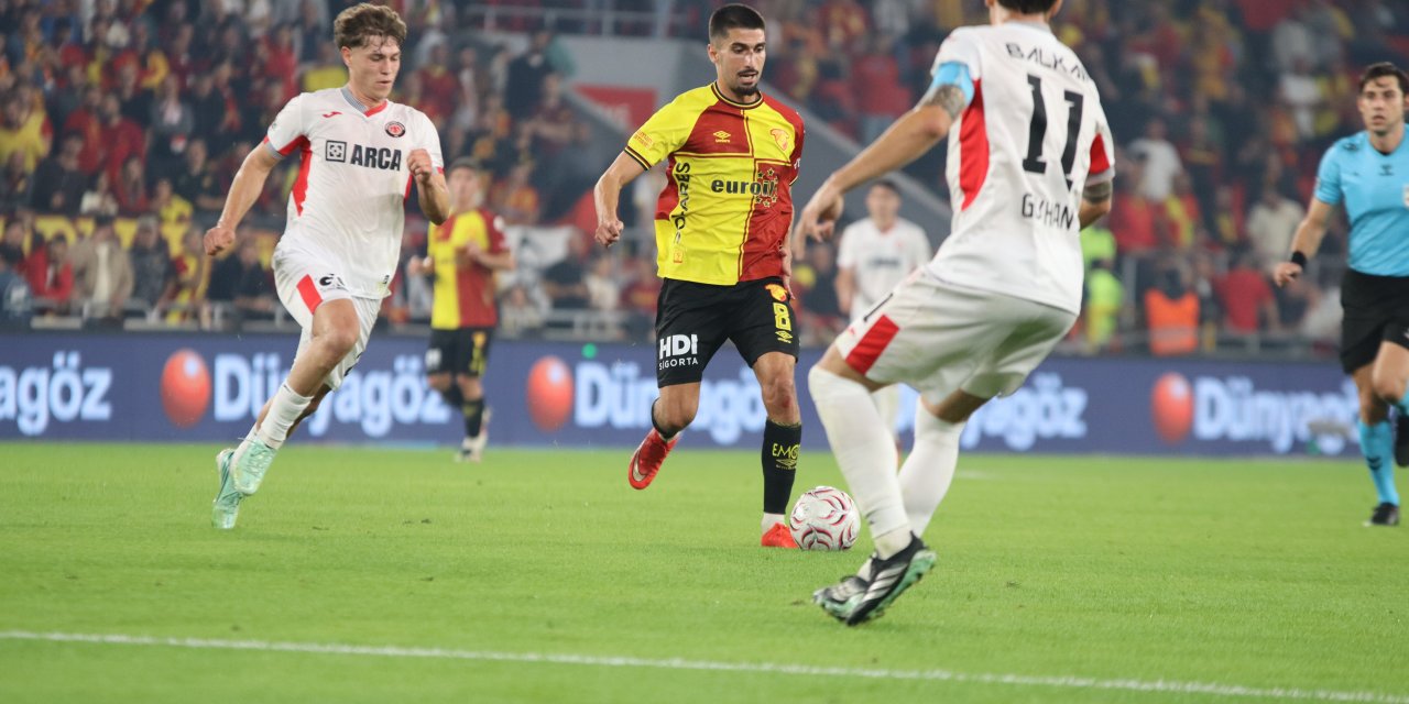 İzmir ekibi puanla dönüyor; Göztepe: 2 - Çorum FK: 0