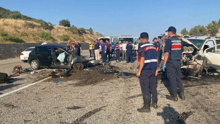 Gölbaşı Adıyaman karayolunda trafik kazası: 4 ölü, 3 yaralı