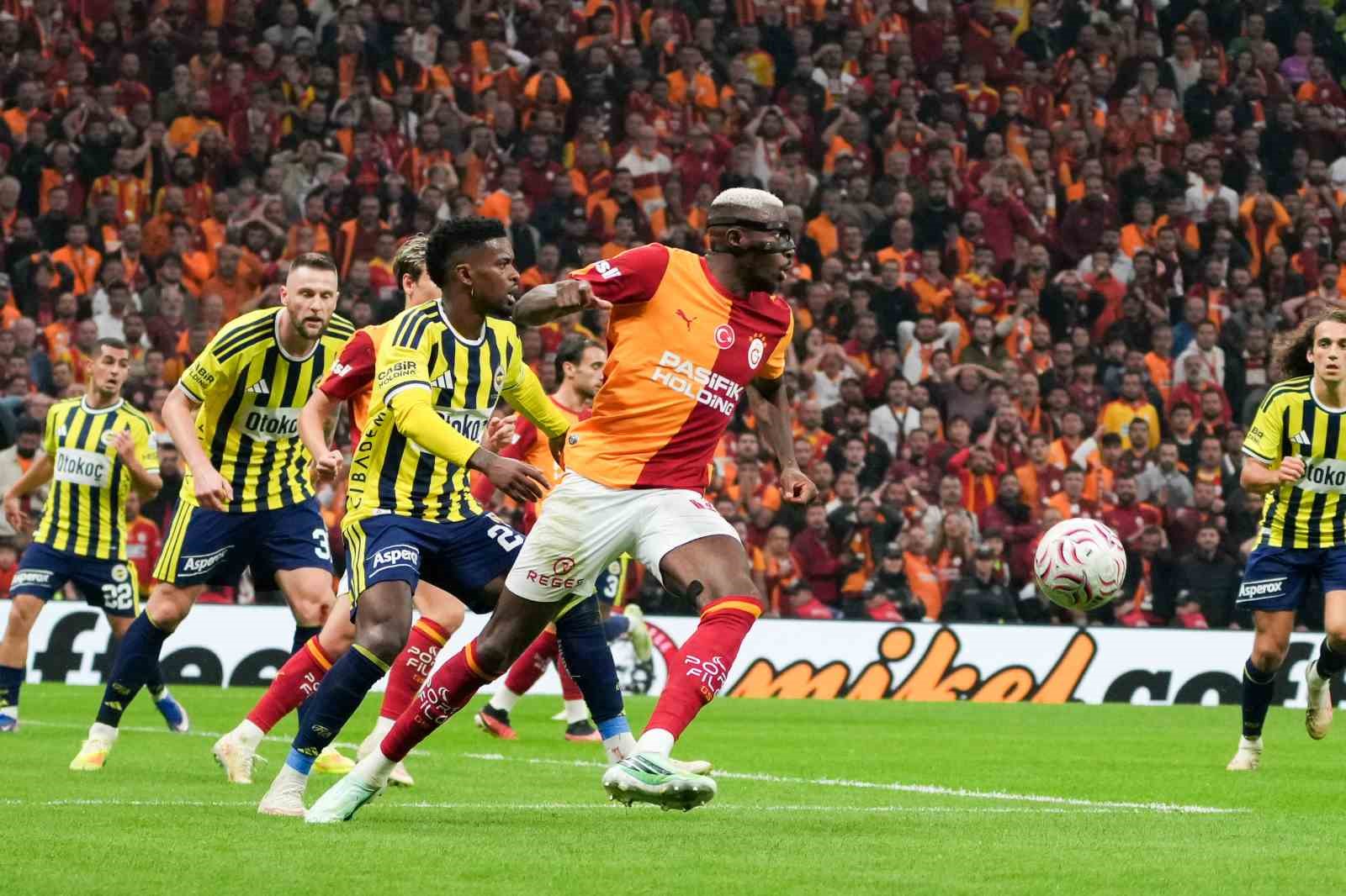 Galatasaray: 2 - Fenerbahçe: 1