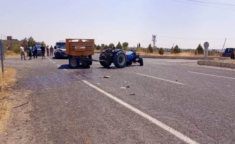 Şanlıurfa'da Traktör ile otomobil çarpıştı: 4 yaralı