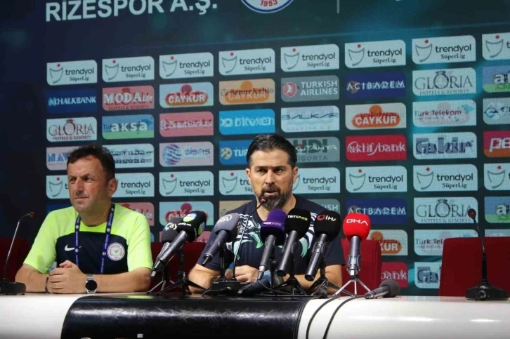 Çaykur Rizespor Teknik direktörü Palut: “Süper Lig’de daha iyi işler yapmak istiyoruz"