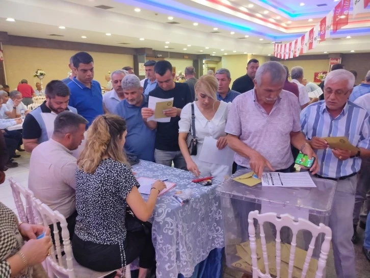 CHP Şahinbey ilçe başkanlığına Av. Aydın Şahin yeniden seçildi