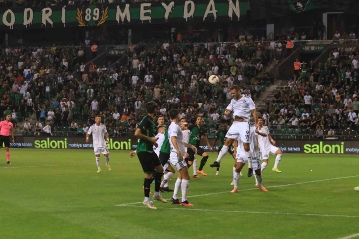 Kocaelispor: 3 - Altay: 2