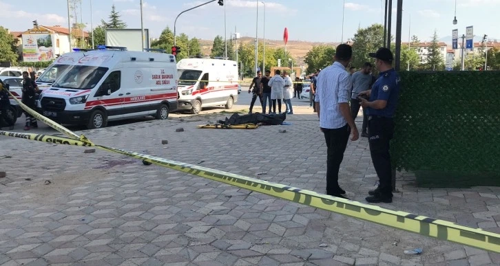 Elazığ’da iki gurup arasında silahlı çatışma: 2 ölü, 1 yaralı