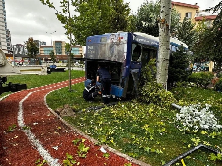 Ankara’da korkutan kaza