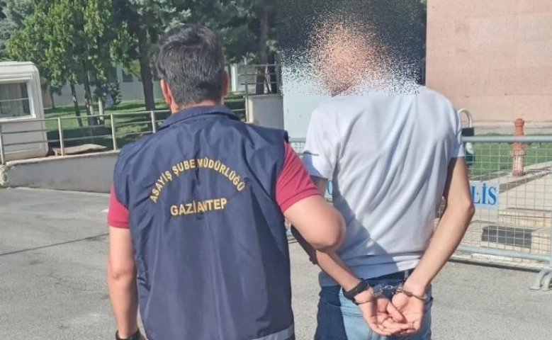 Gaziantep'te çeşitli suçlardan aranan 14 şahıs tutuklandı