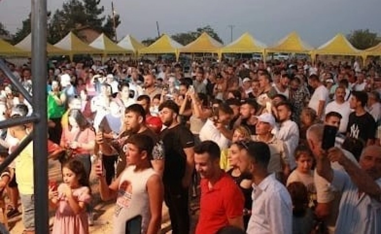 Çepniler Derneğinin şenliği festival havasında geçti