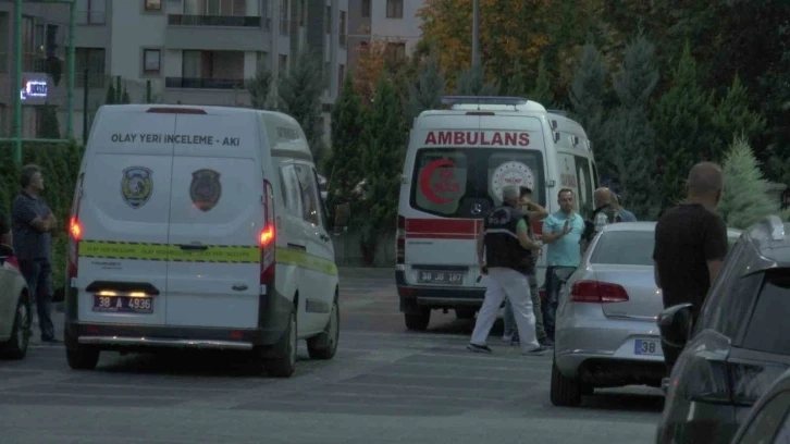 Bunalıma giren şahıs canına kıydı